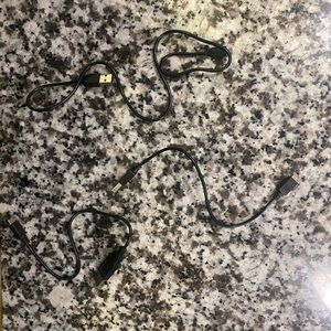 Set of 6 Black, White USB Micro B Charging Cables